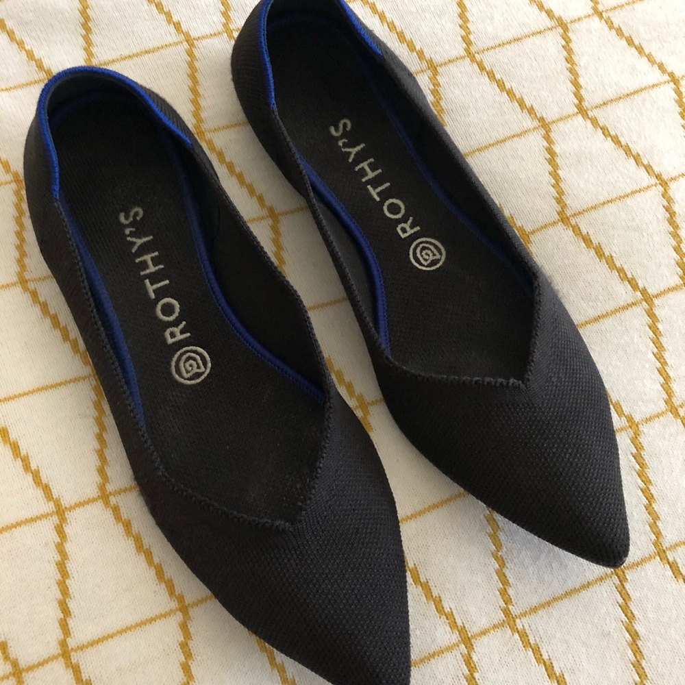 Rothy’s The Point black flats size 9